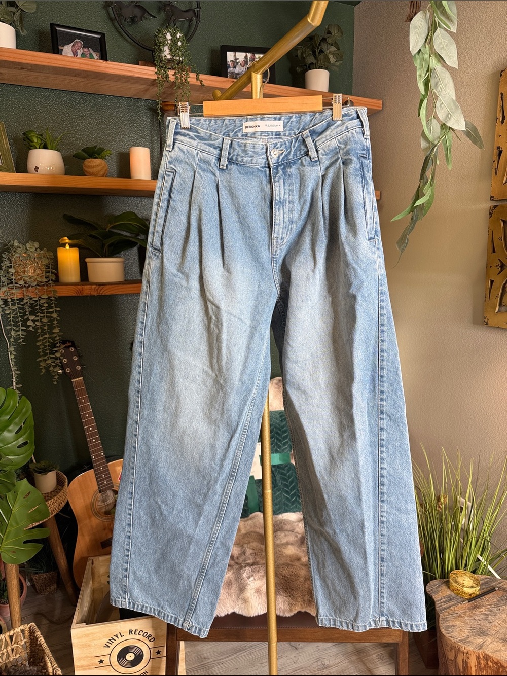Bershka Light Blue Pleated High-Rise balloon-Leg Jeans